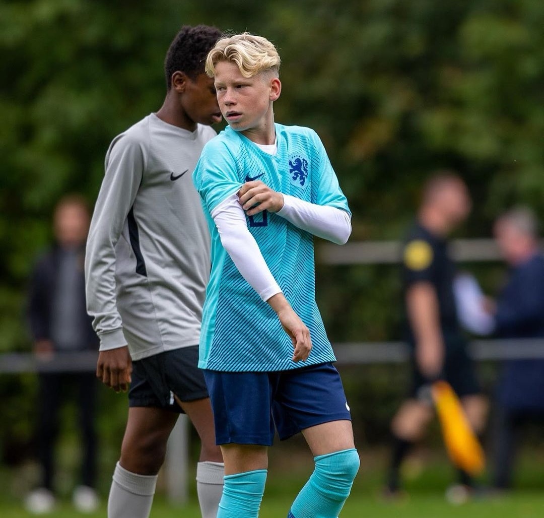 包含集结日突围战来临；费耶诺德围绕荷甲伤情更新；话题不断；数据趋势出现新变化的词条-金年会体育