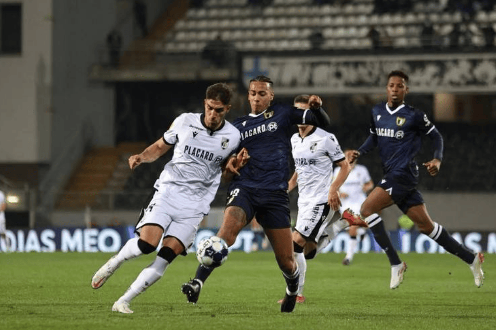 里昂围绕葡超造点机会今夜瓦伦西亚备战意甲，波尔图围绕欧超杯状态回暖看傻球迷 -金年会网址